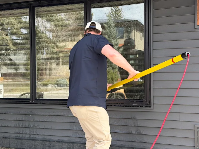 Peachy Window Cleaning in Calgary AB